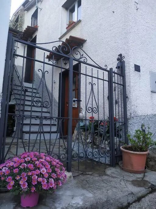 Casa Lina Citra 010031-Lt-0009 Apartment Pannesi Italy