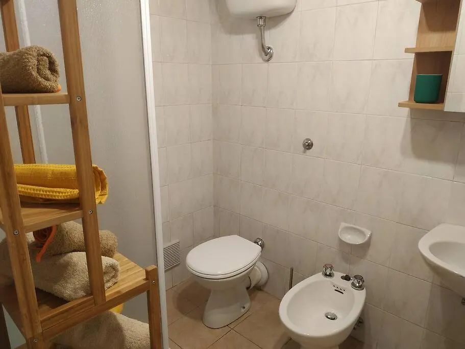 Casa Lina Citra 010031-Lt-0009 Apartment Pannesi